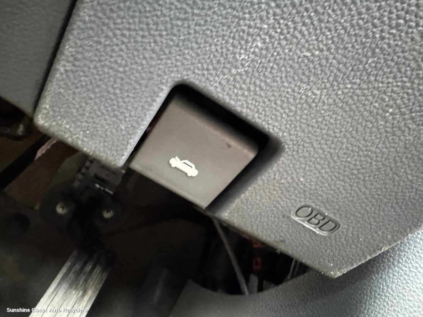 2018 Ford Ranger Bonnet Release