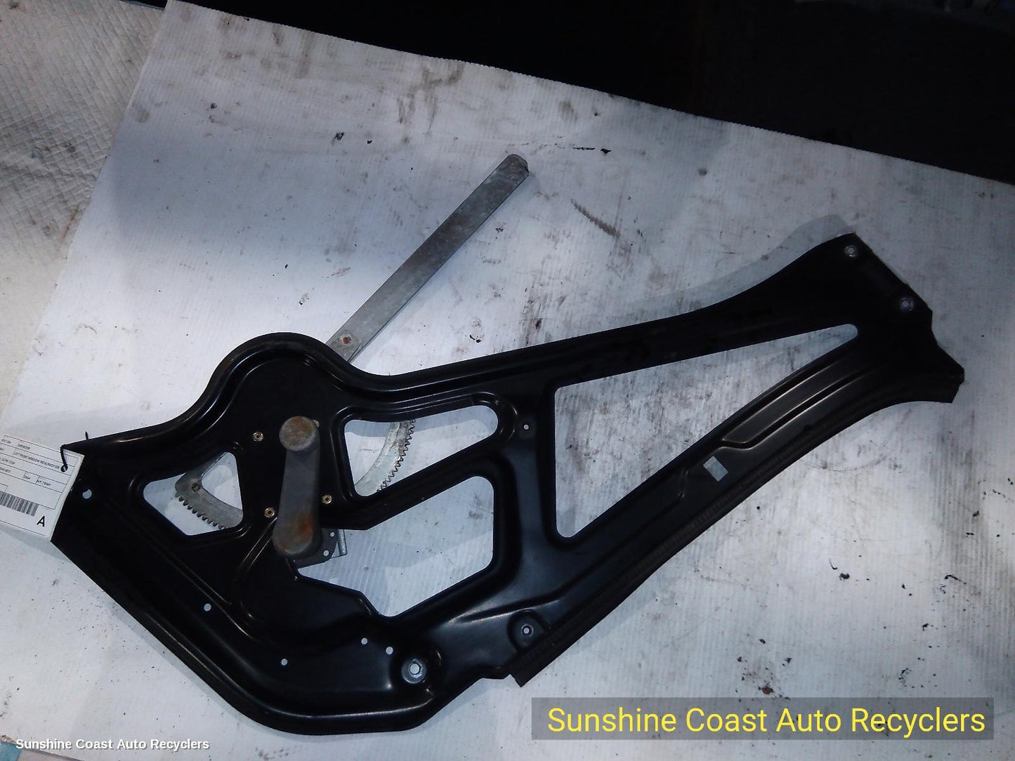 2004 Mercedes Sprinter Left Front Window Reg Motor