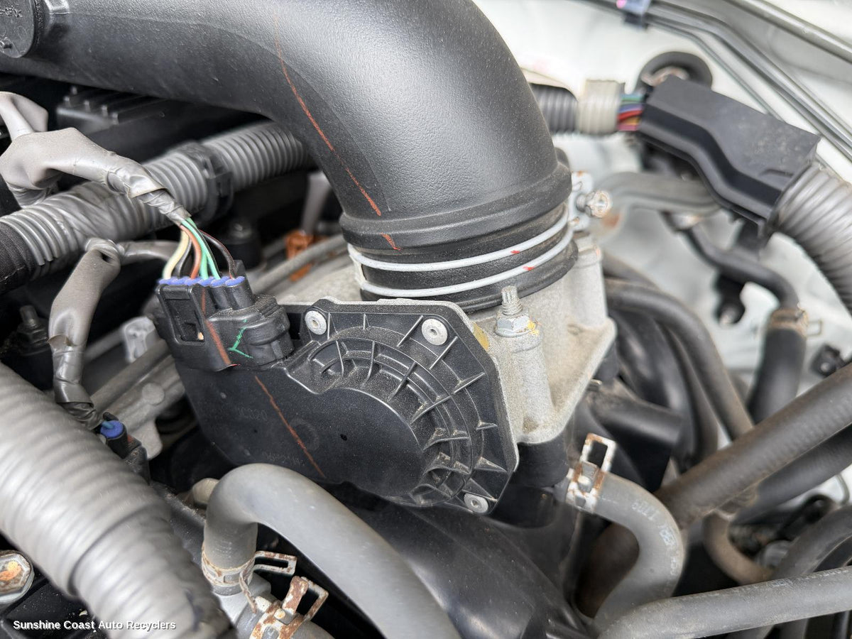 2005-2015 Toyota Hilux Throttle Body