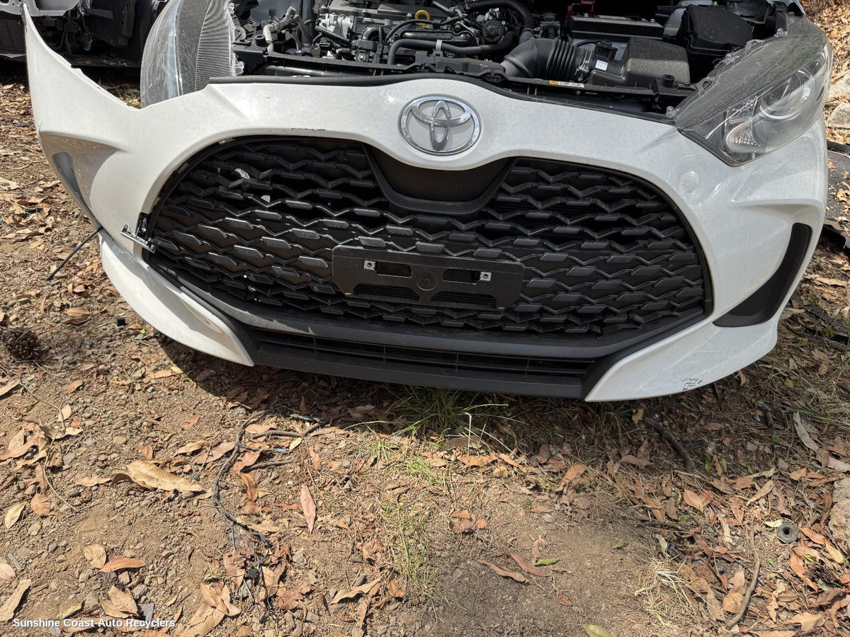 2024-2026 Toyota Yaris Grille
