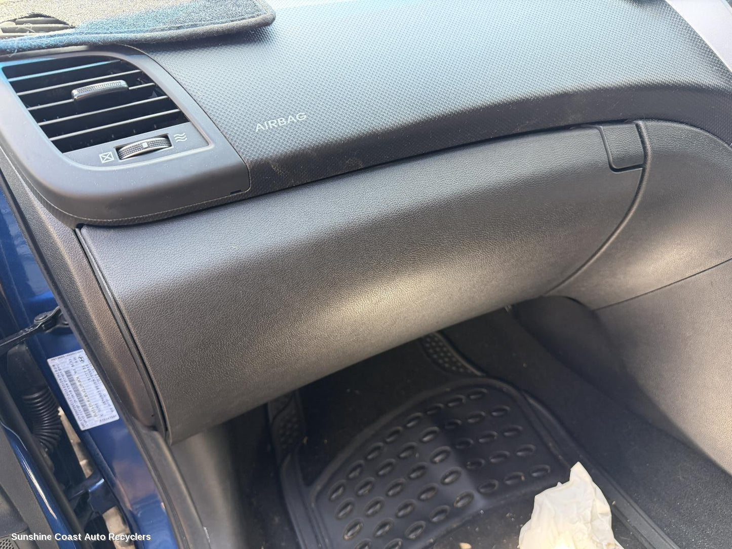 2011-2019 Hyundai Accent Glove Box
