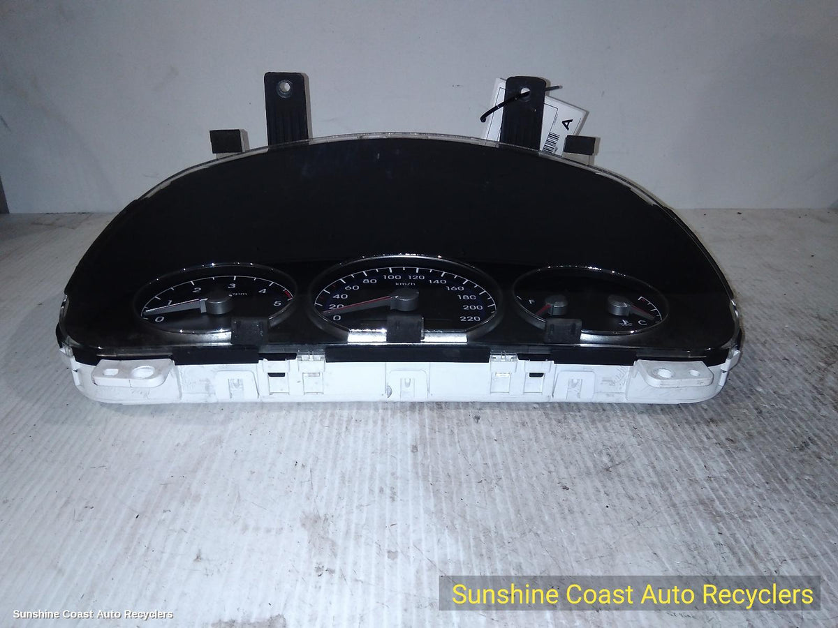 2009-2012 Hyundai Santa Fe Instrument Cluster