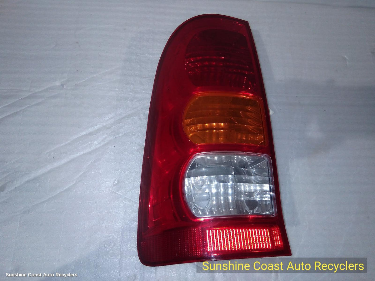 2005-2011 Toyota Hilux Left Taillight