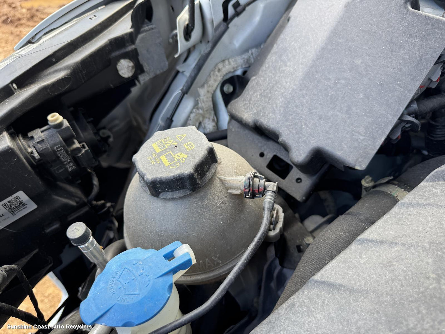 2021-2026 Haval Jolion Overflow Bottle