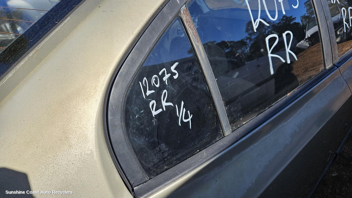 2000-2006 Hyundai Elantra Right Rear 1 4 Door Glass