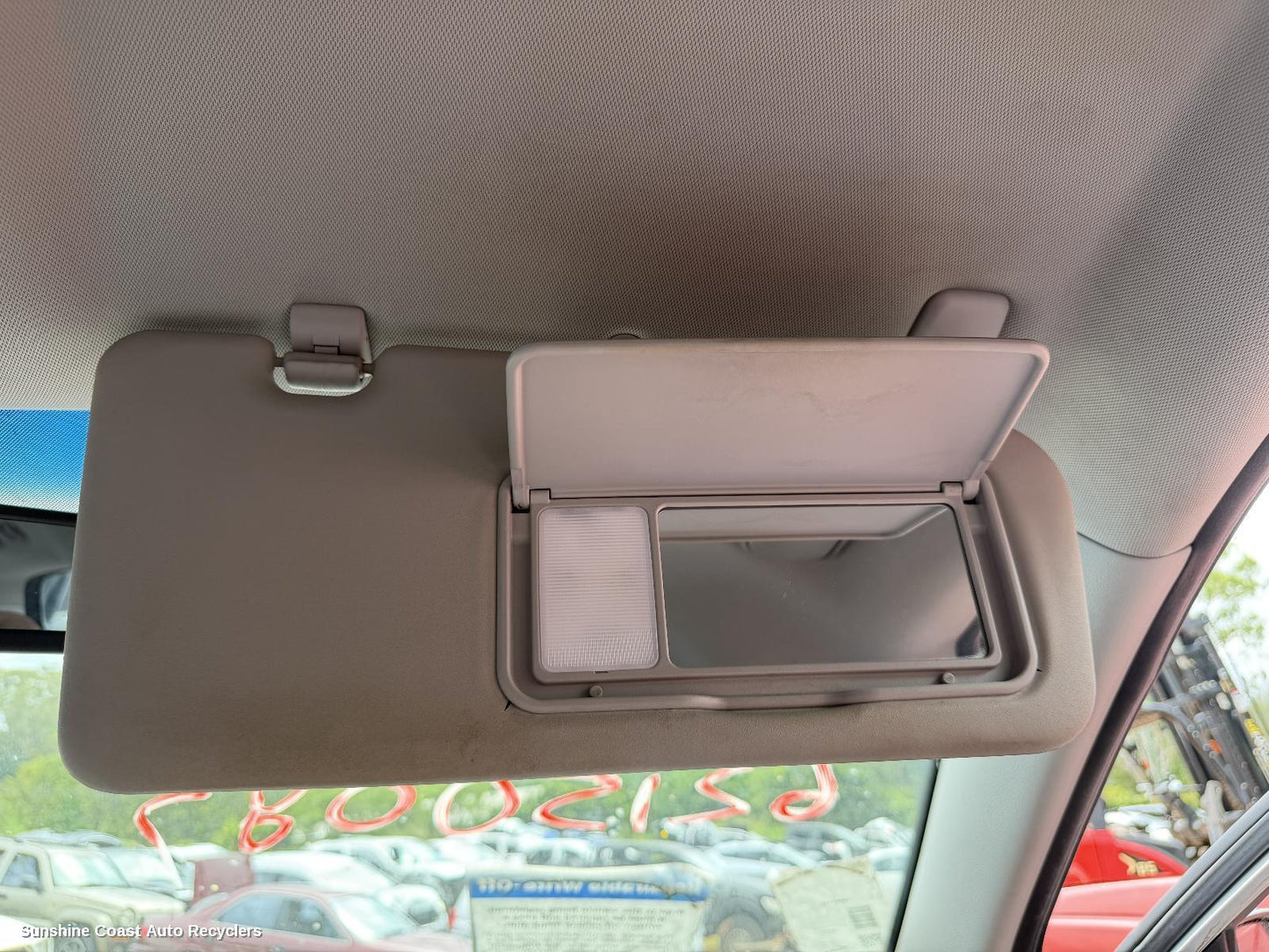 2005-2014 Kia Carnival/grand Carnival Sunvisor