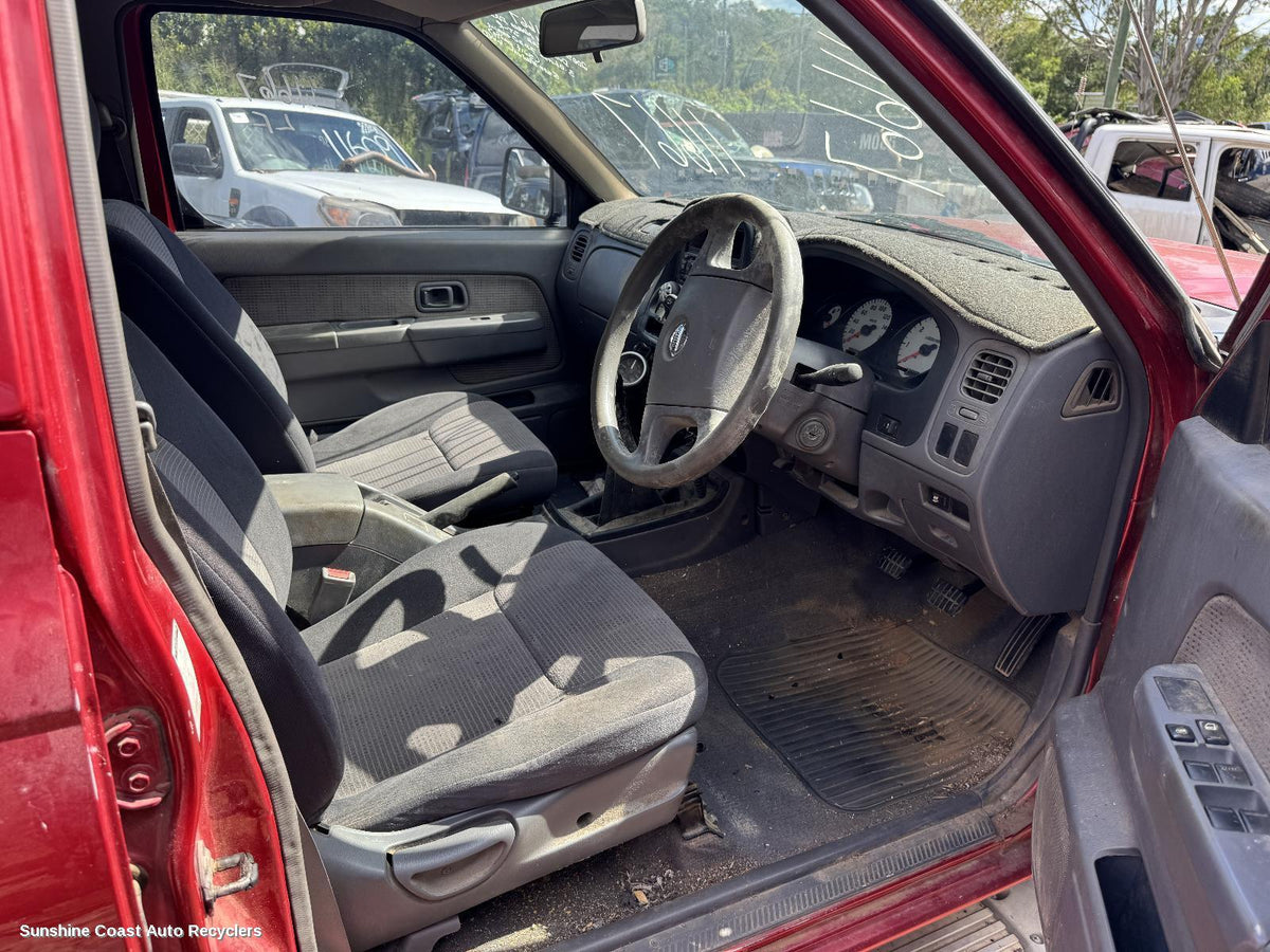 2001-2008 Nissan Navara Right Guard