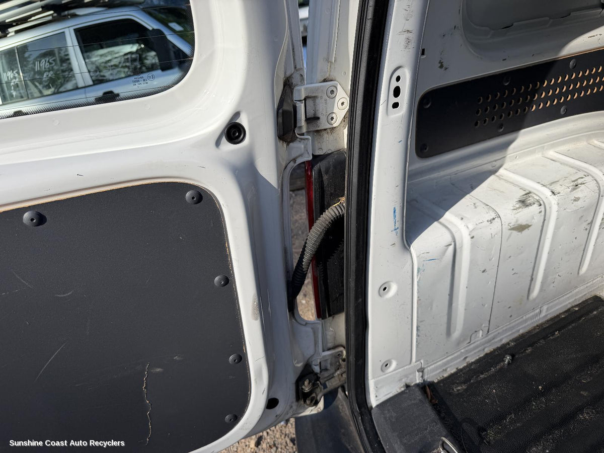 2010-2015 Volkswagen Caddy Bootlid Tgate Hinge
