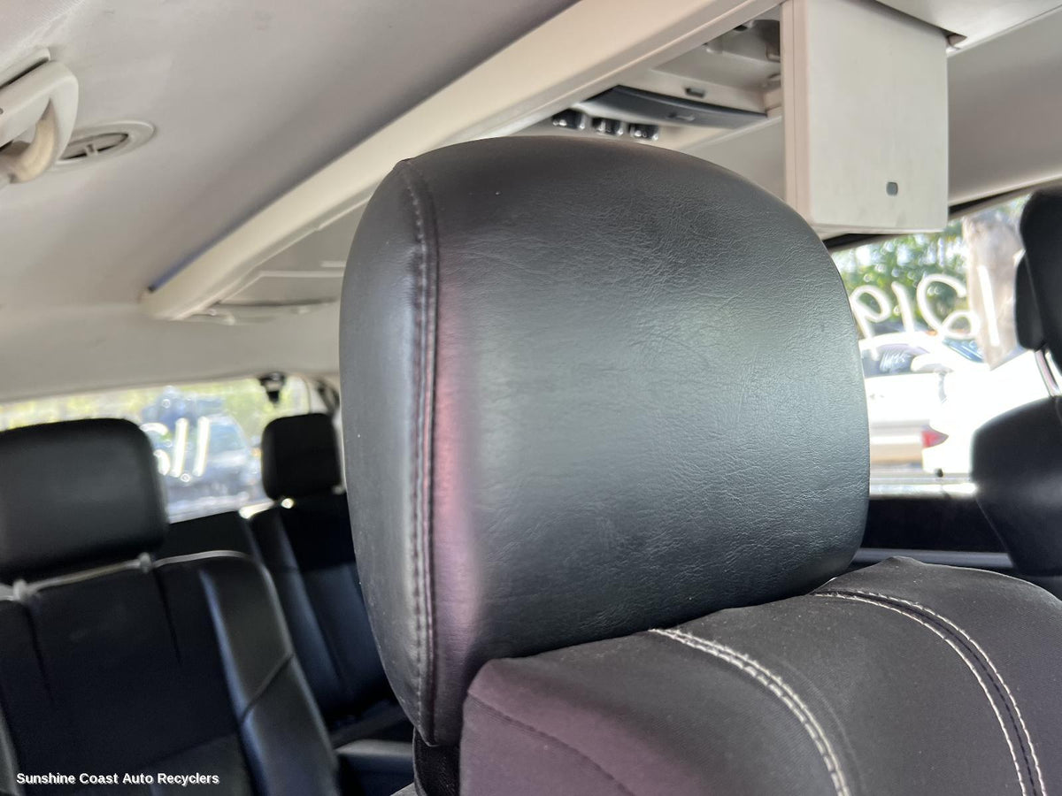 2008-2014 Chrysler Voyager Headrest