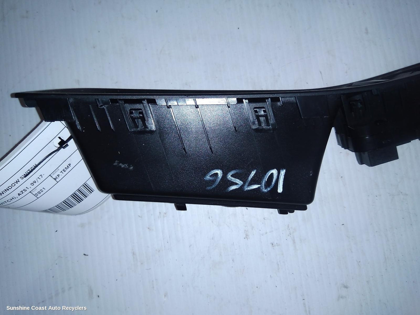 2017-2024 Mg Zs Pwr Dr Wind Switch
