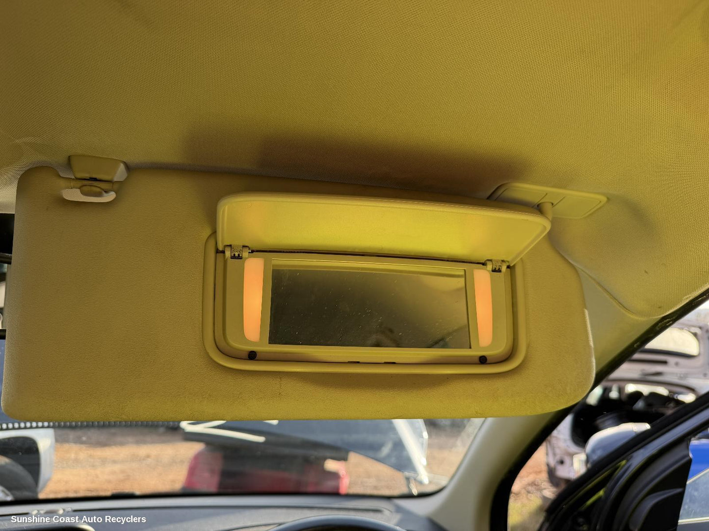 2009-2017 Volvo Xc60 Sunvisor