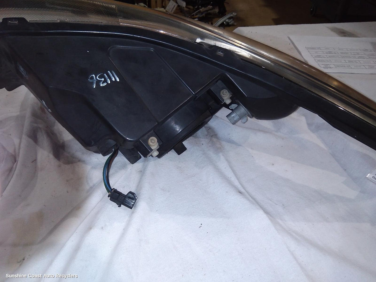 2009-2011 Holden Cruze Right Headlamp
