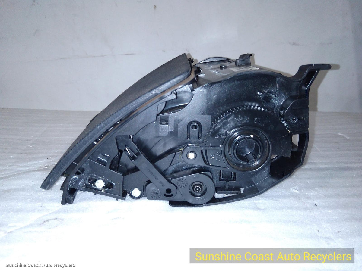 2007-2011 Mercedes C Class Radio Cd Dvd Sat Tv