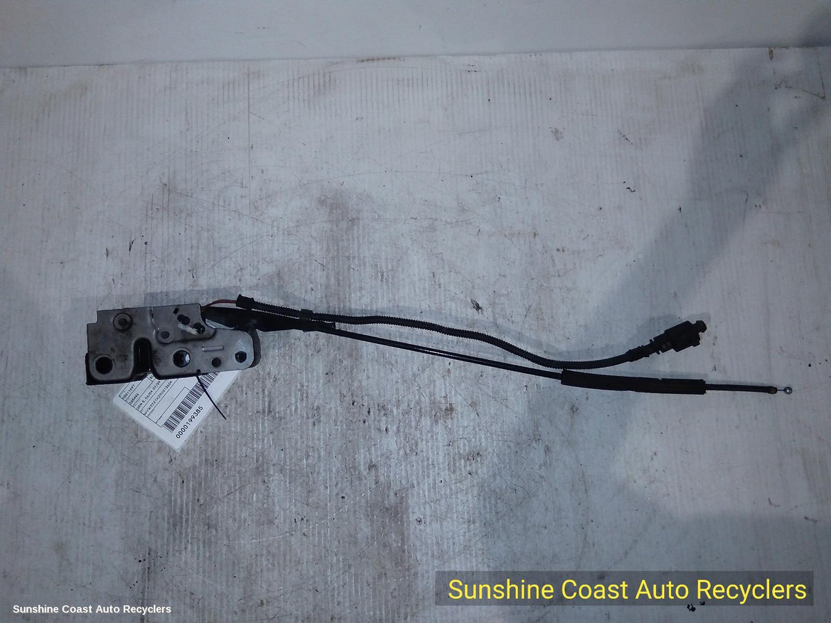 2004-2009 Volkswagen Golf Bonnet Lock Support
