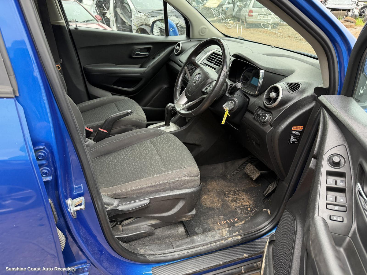 2013-2016 Holden Trax Left Guard Liner