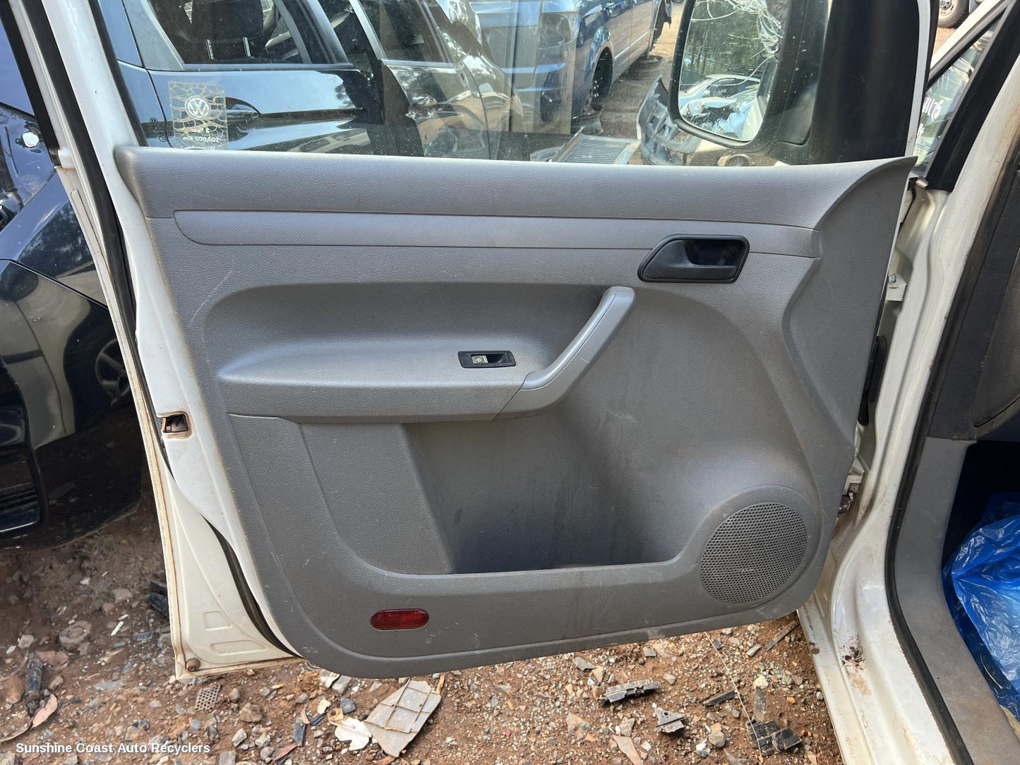 2006 Volkswagen Caddy Left Front Window Reg Motor