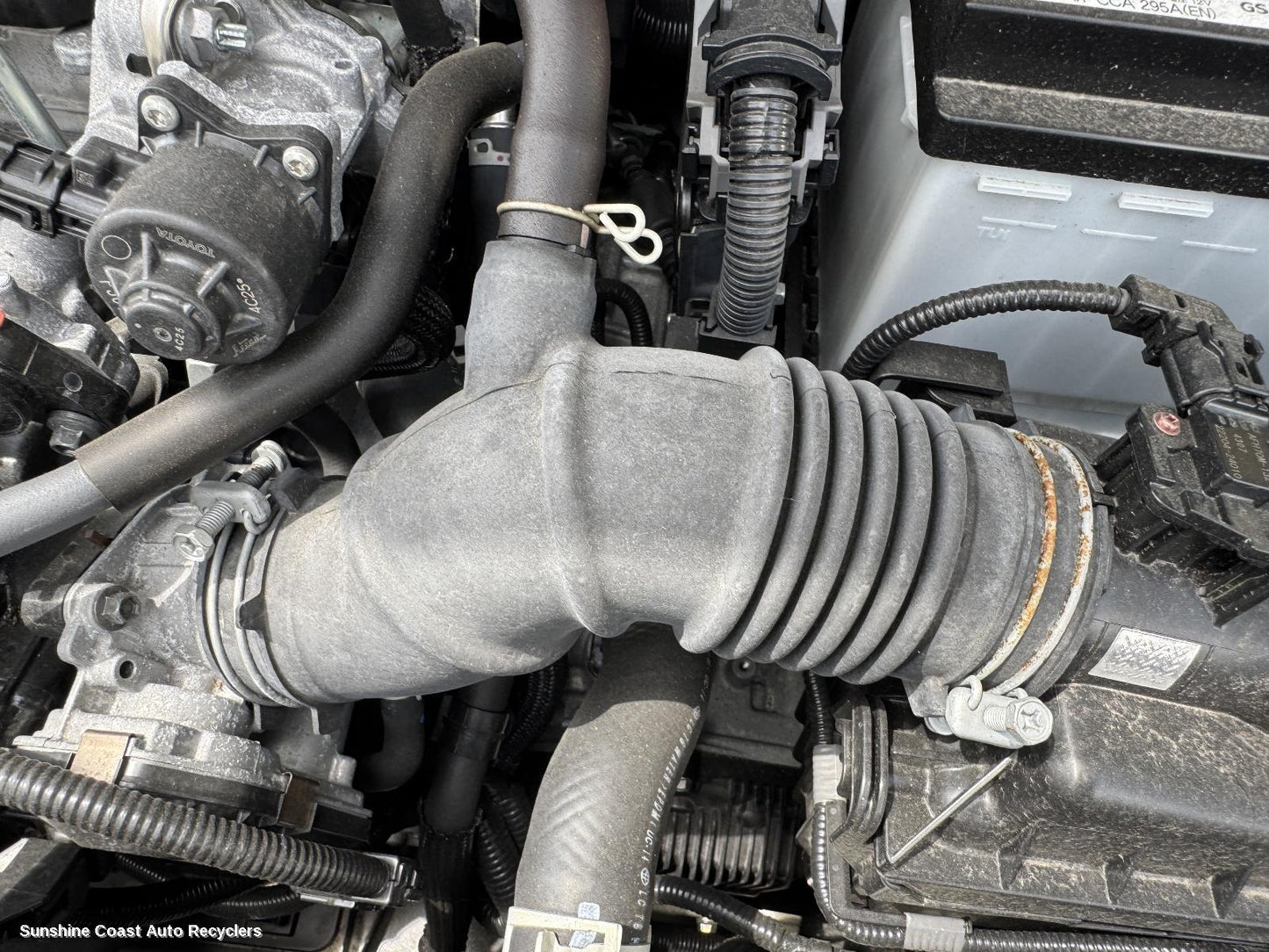 2024 Toyota Yaris Air Cleaner Duct Hos