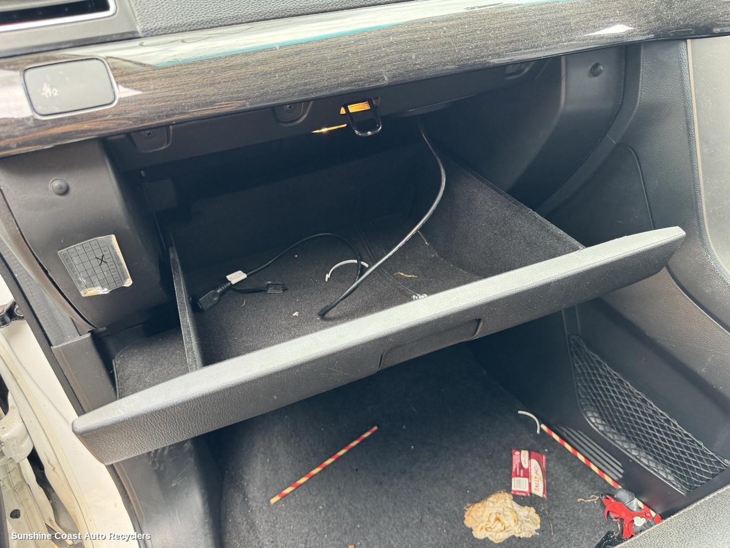 2013 Holden Captiva Glove Box