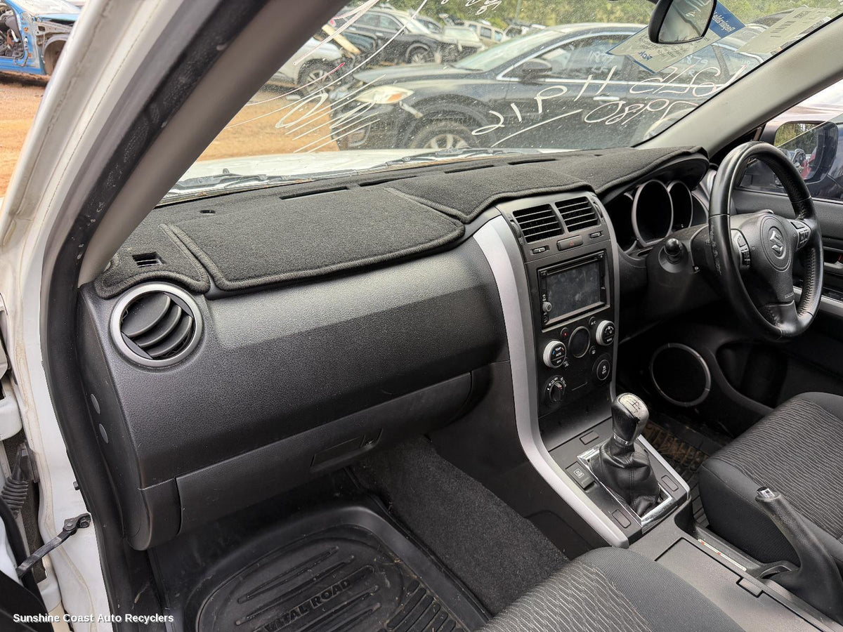 2008-2018 Suzuki Vitara Glove Box