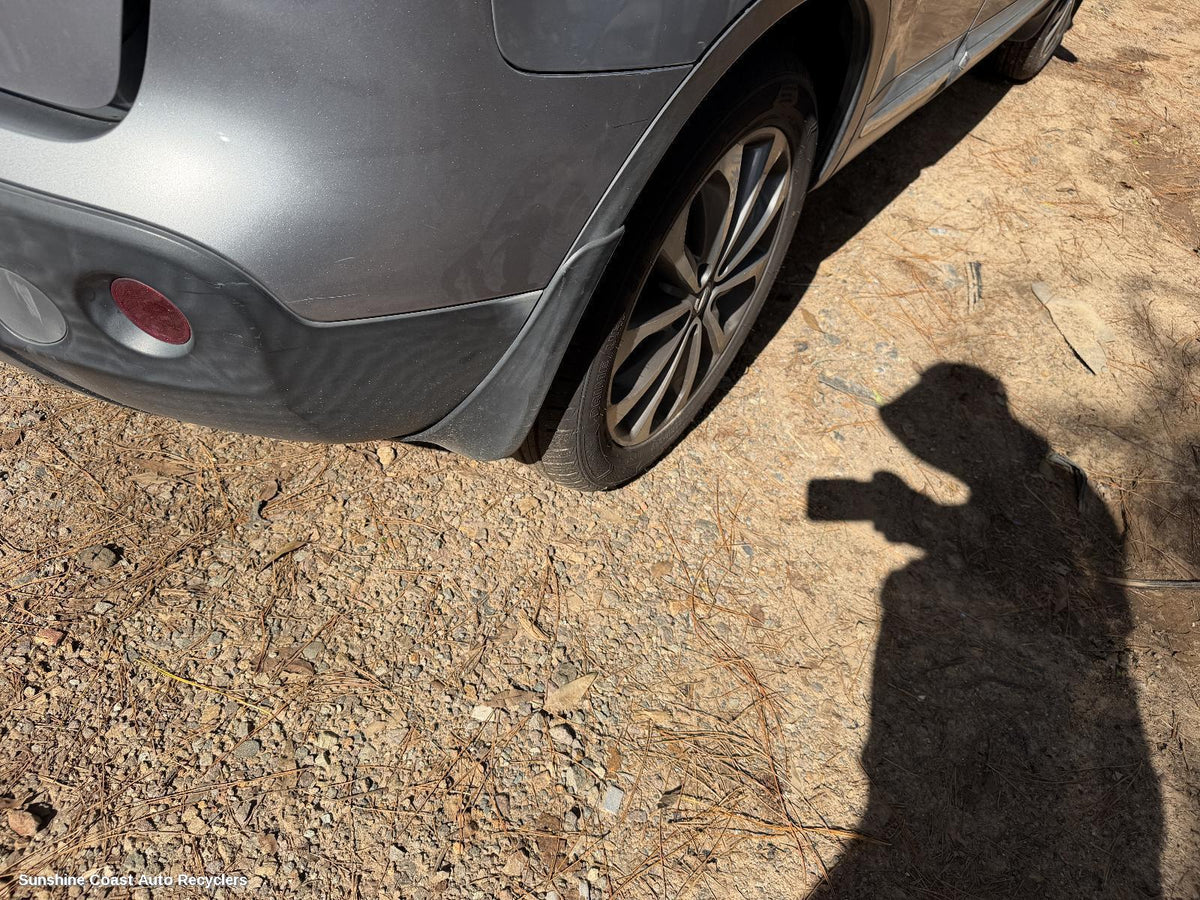2010-2014 Nissan Dualis Mud Flaps