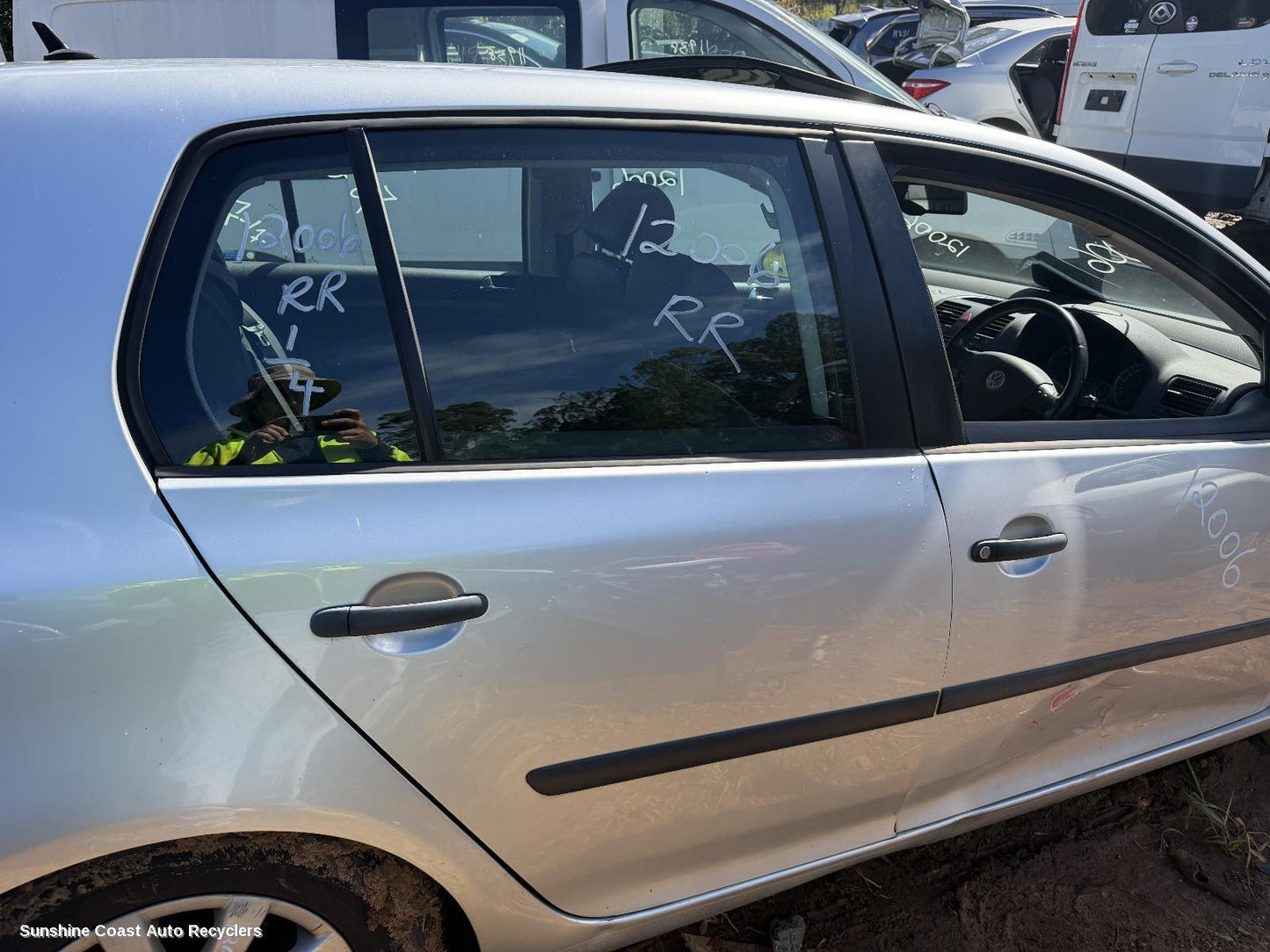 2004-2009 Volkswagen Golf Right Rear Door Window