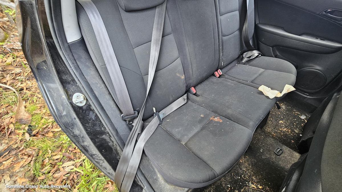 2007-2012 Hyundai I30 2nd Seat  Rear Seat