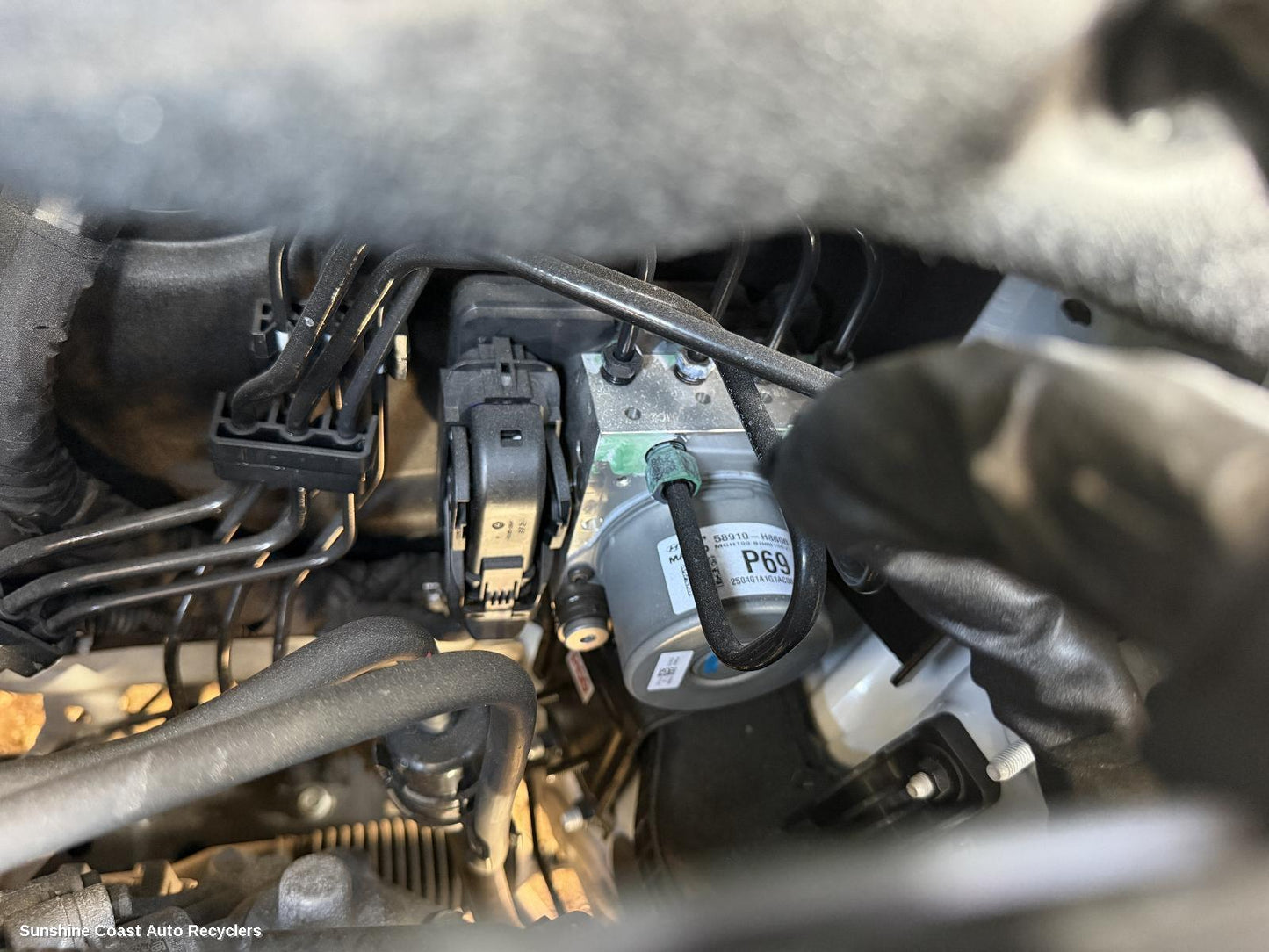 2020-2026 Kia Stonic Abs Pump Modulator