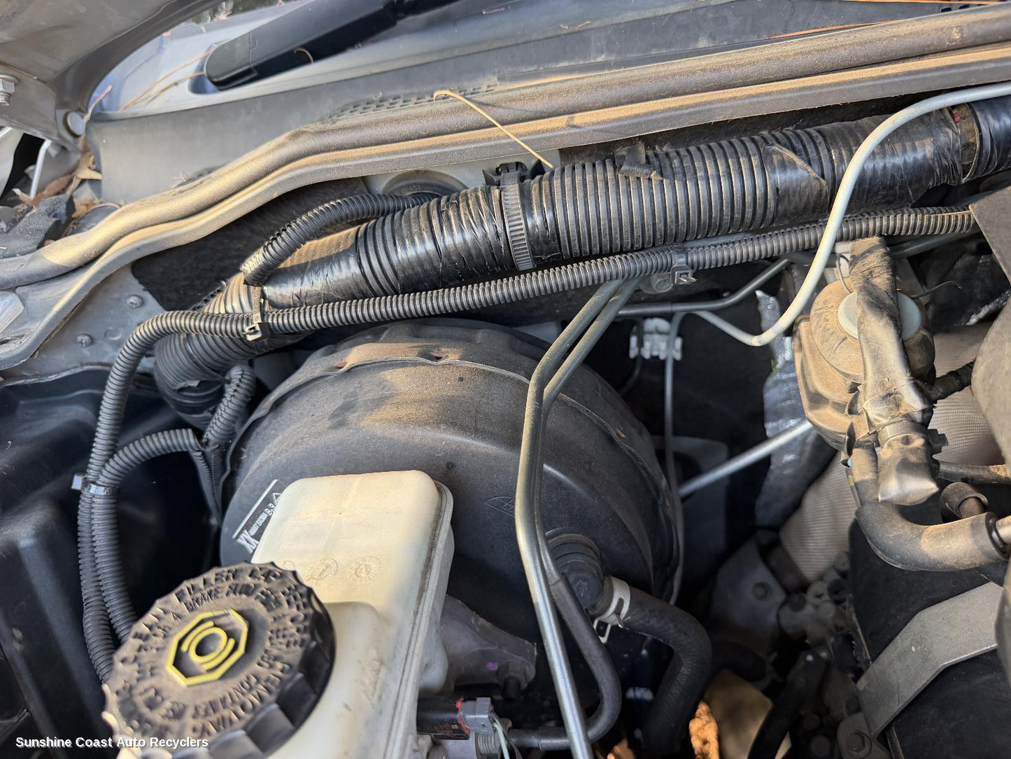 2010-2015 Nissan Navara Brake Booster