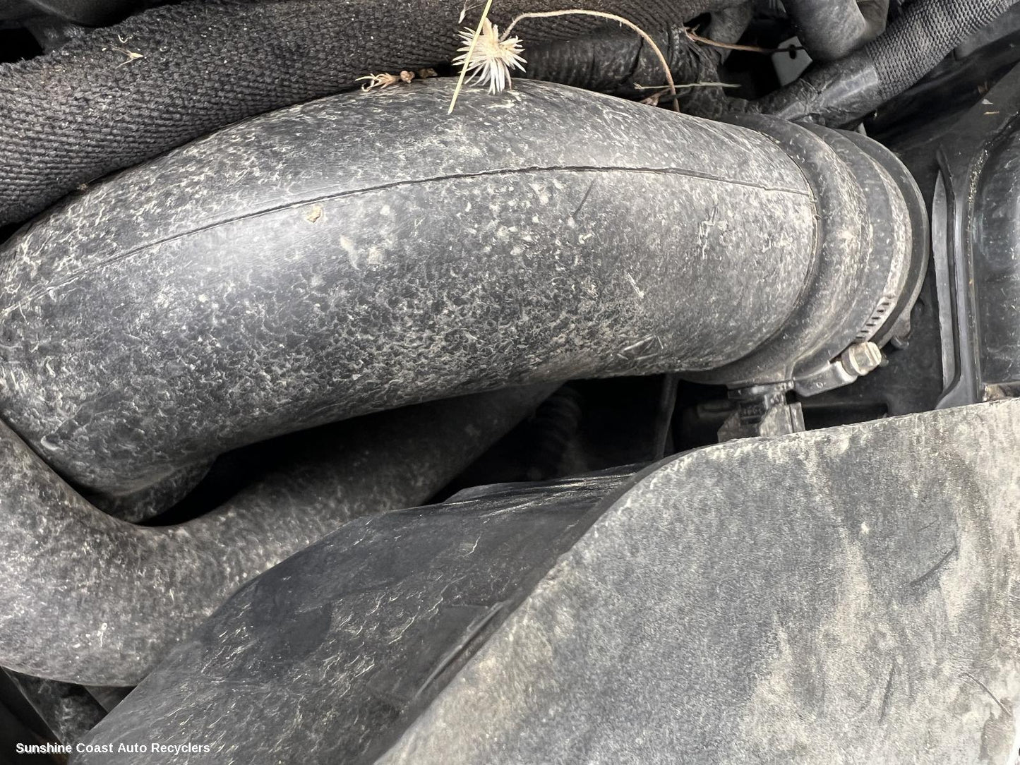 2012 Jeep Compass Air Cleaner Duct Hos