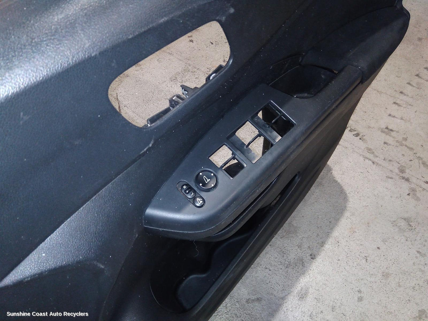 2012 Honda Crv Door Trim