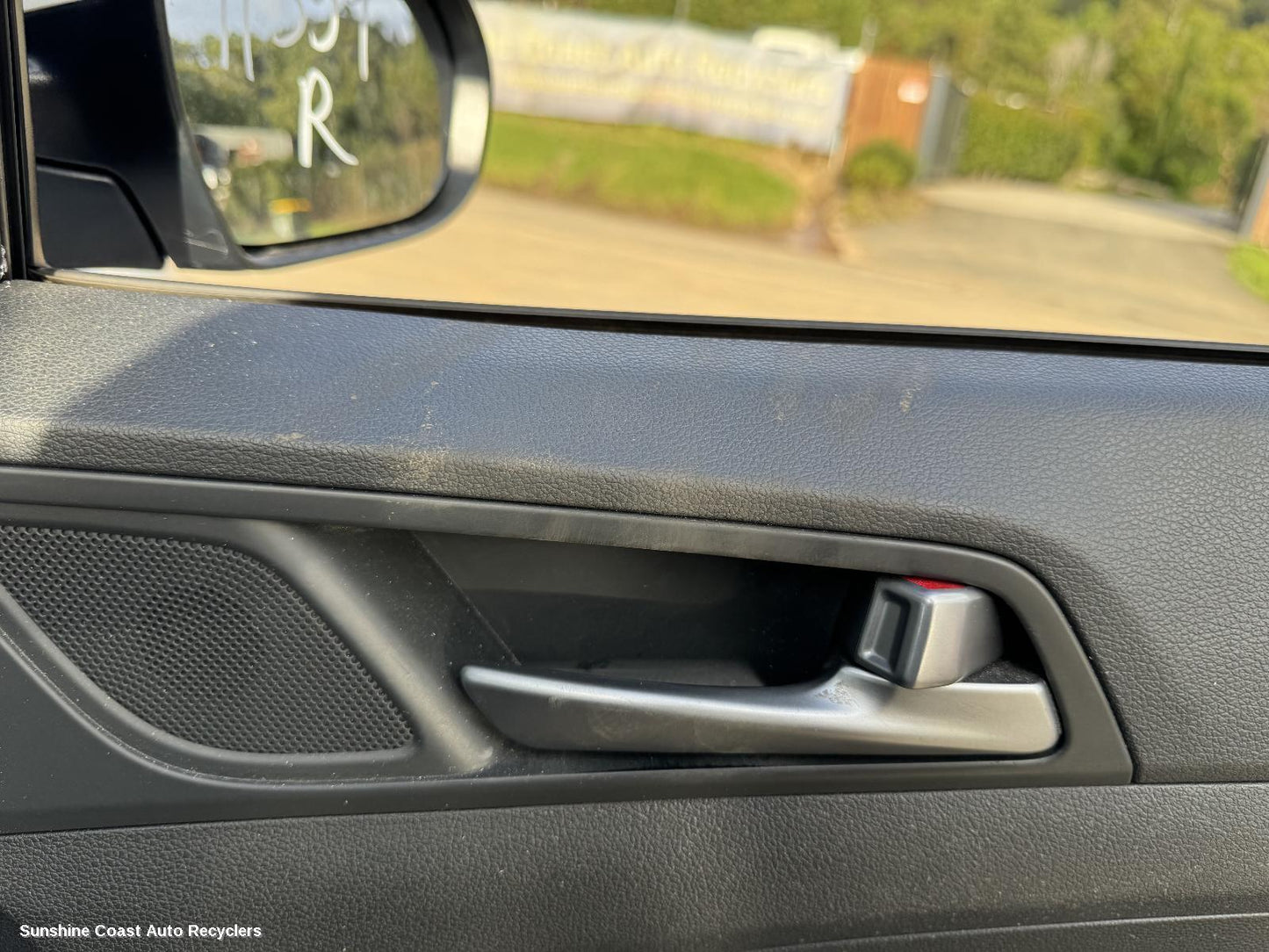 2016 Hyundai Tucson Door Handle