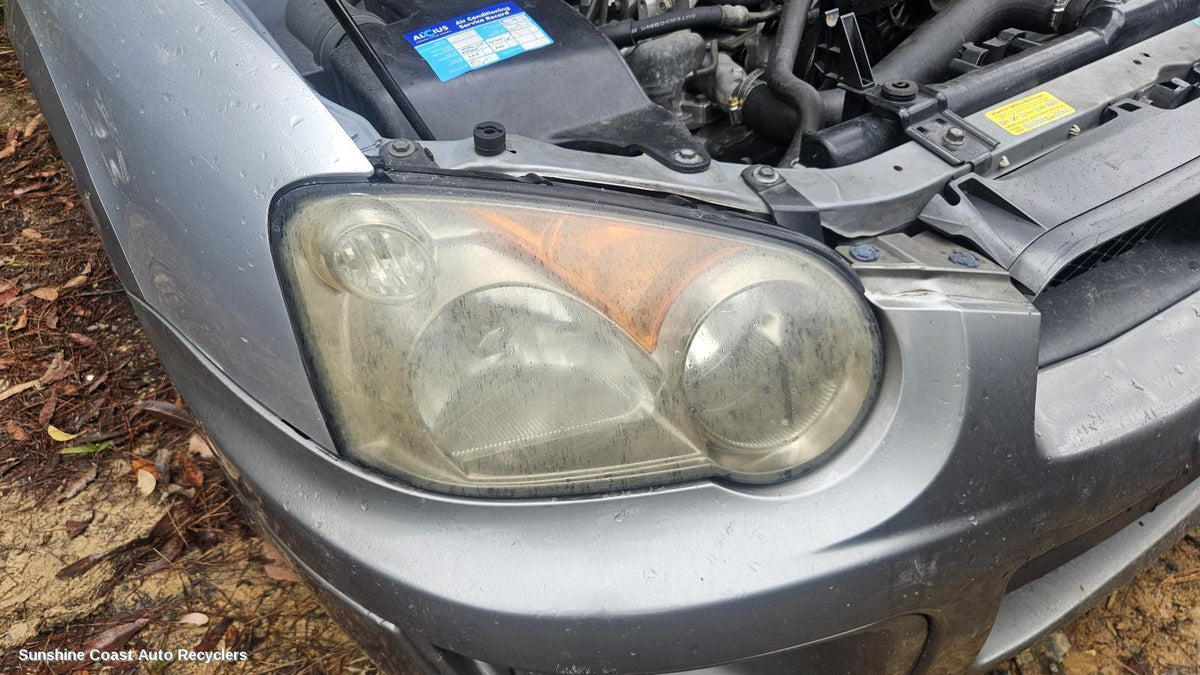2002-2005 Subaru Impreza Right Headlamp