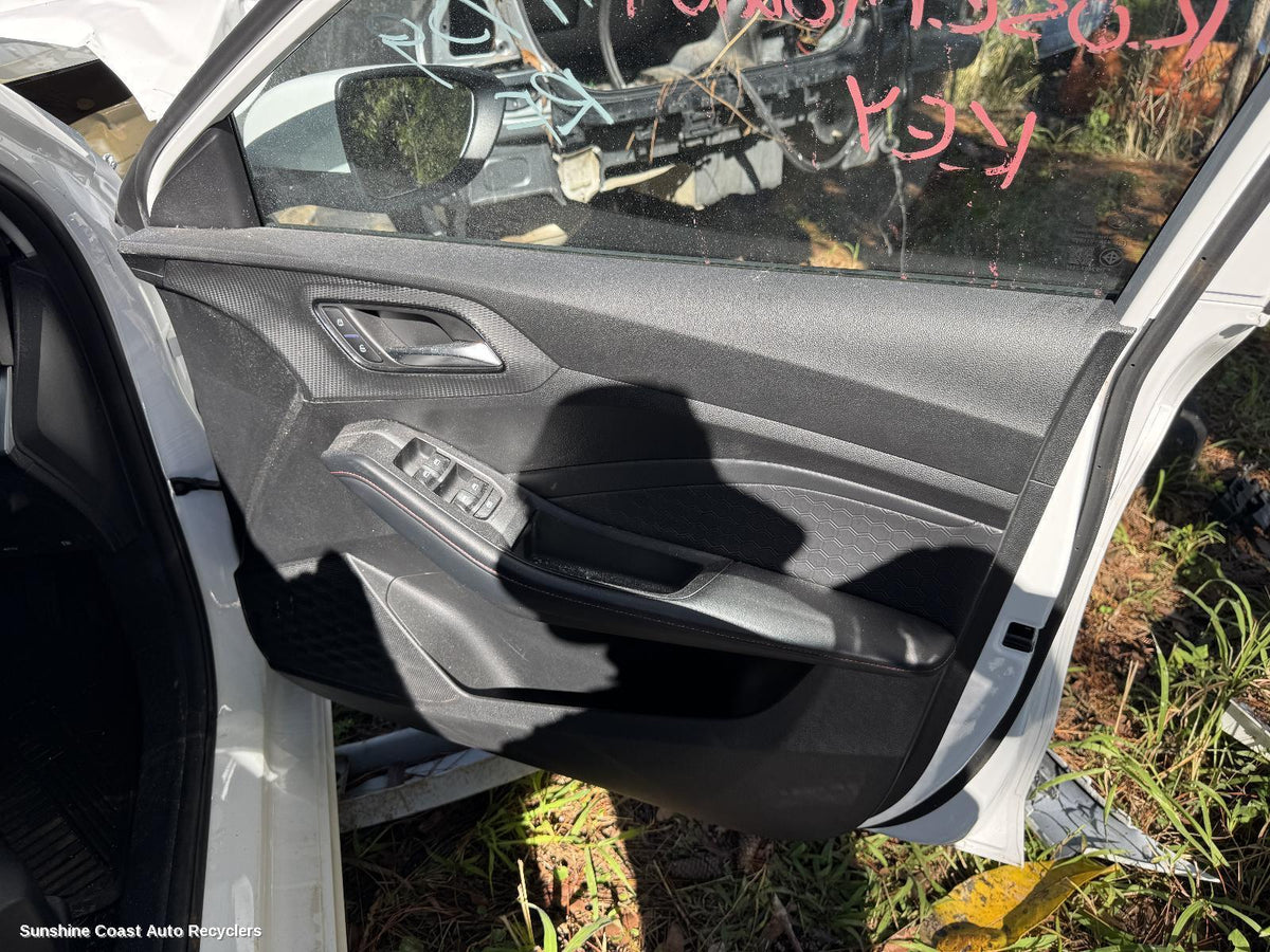 2023-2026 Mg Mg5 Door Trim