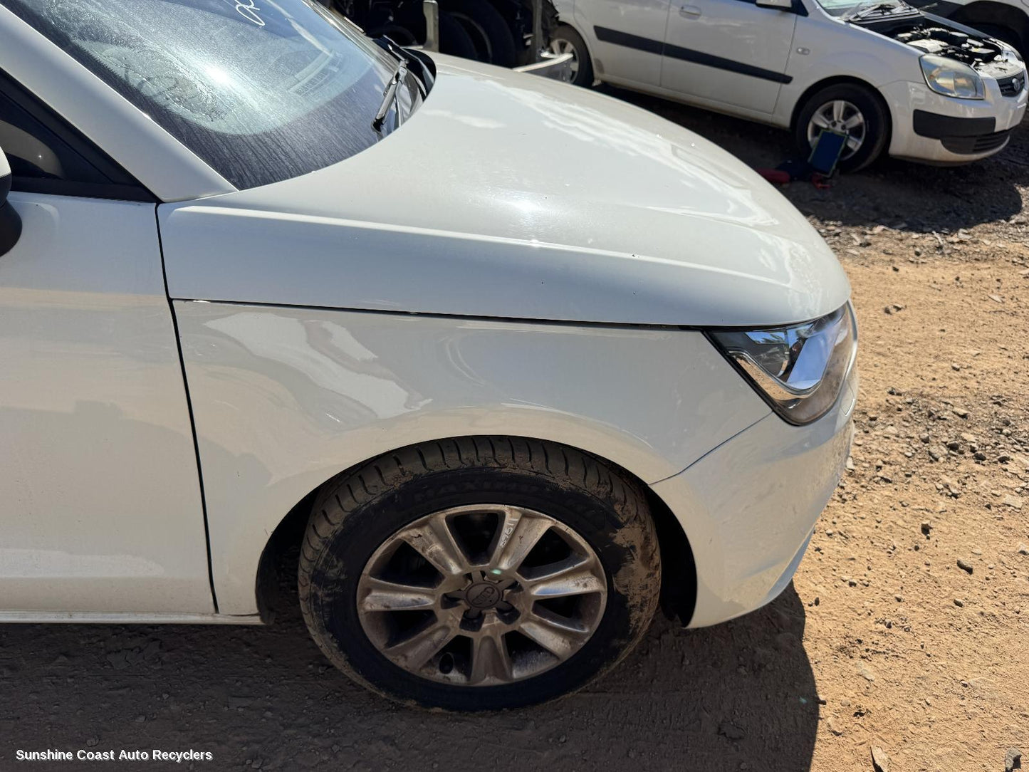 2010-2018 Audi A1 Right Guard