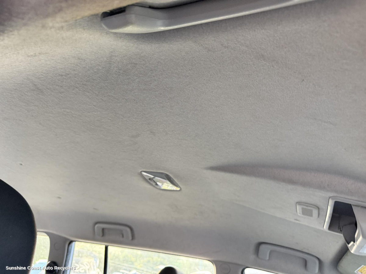 2009-2015 Mitsubishi Challenger Hoodlining