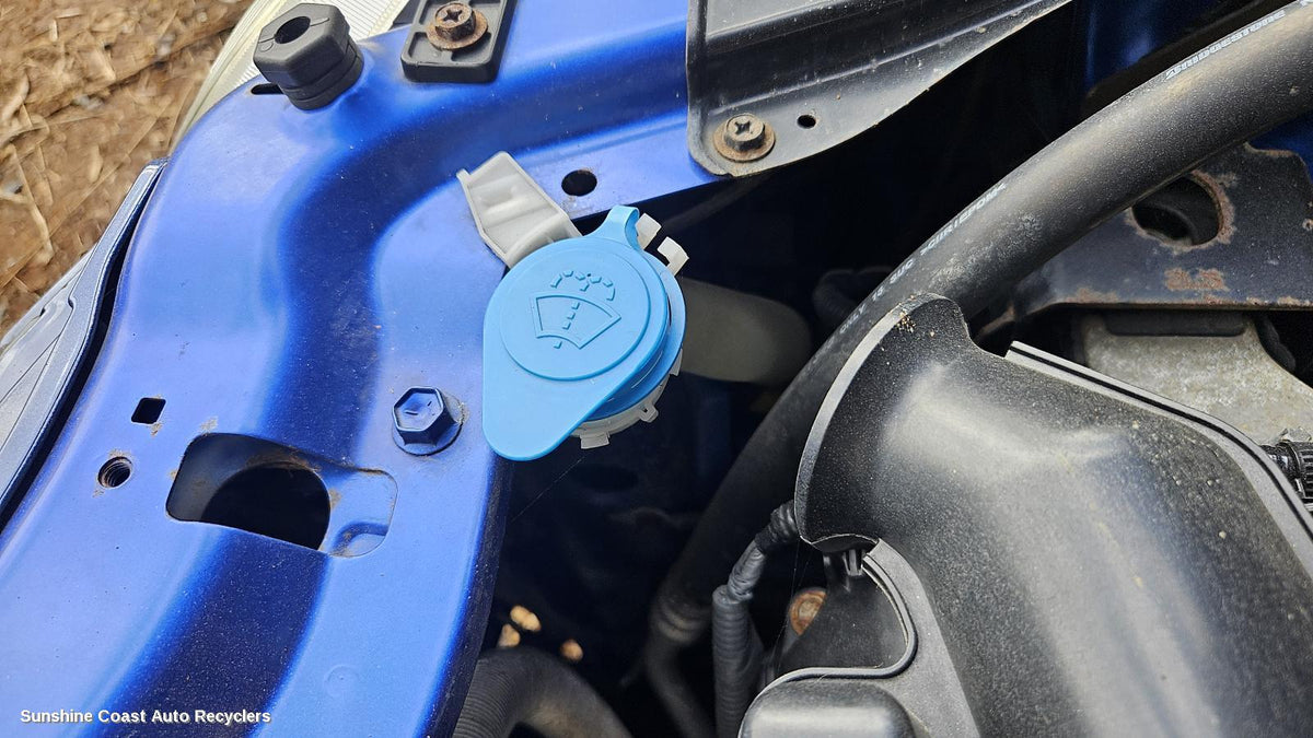 2010-2017 Suzuki Swift Washer Bottle