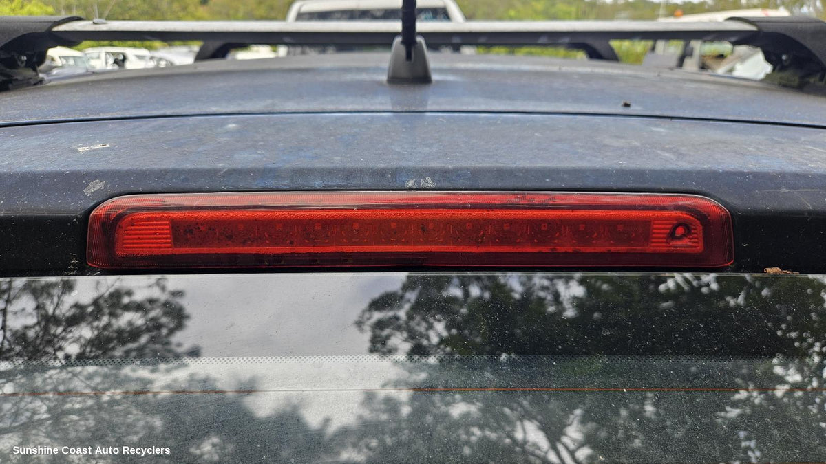 2007-2012 Hyundai I30 High Level Stoplight
