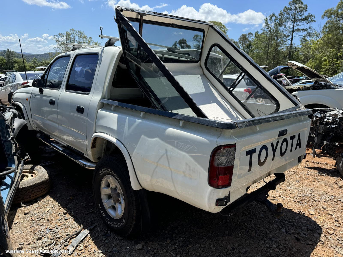 1997-2005 Toyota Hilux Transfer Case