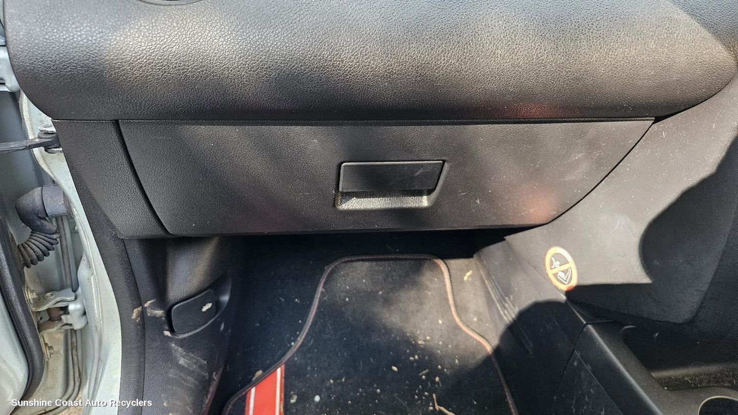 2004-2008 Ford Fiesta Glove Box