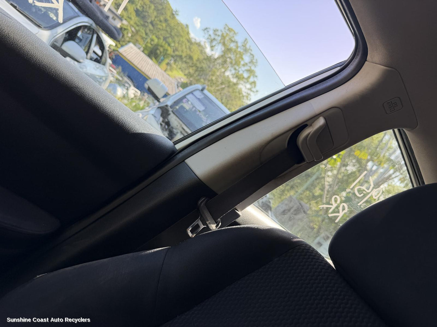 2013-2021 Nissan Qashqai Seatbelt Stalk