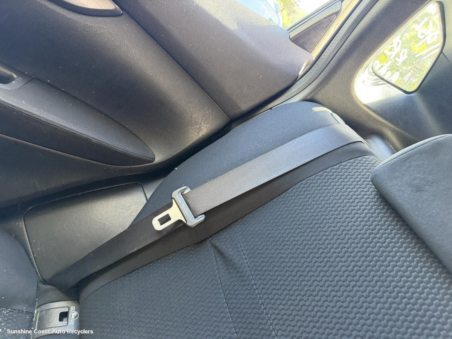 2013-2021 Nissan Qashqai Seatbelt Stalk