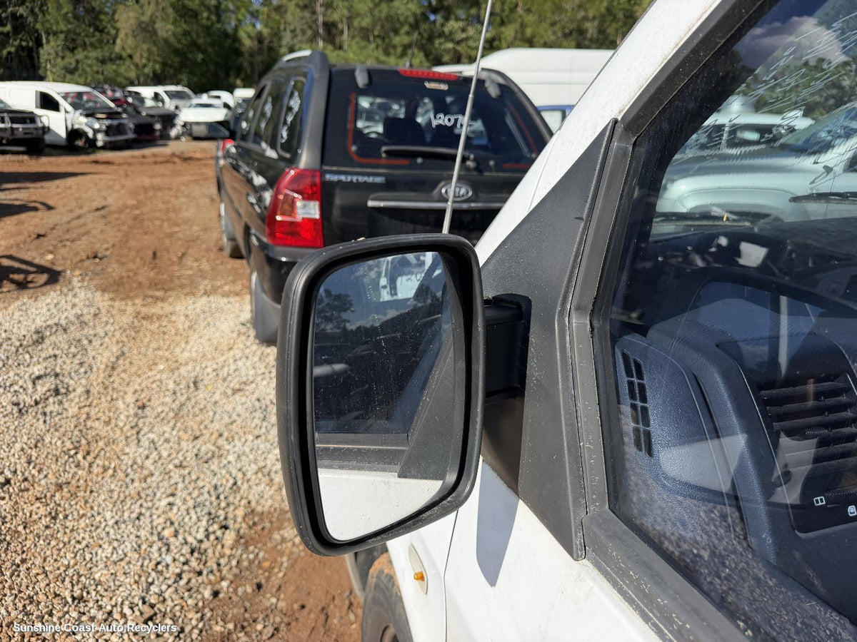 1998-2004 Mercedes Vito Left Door Mirror