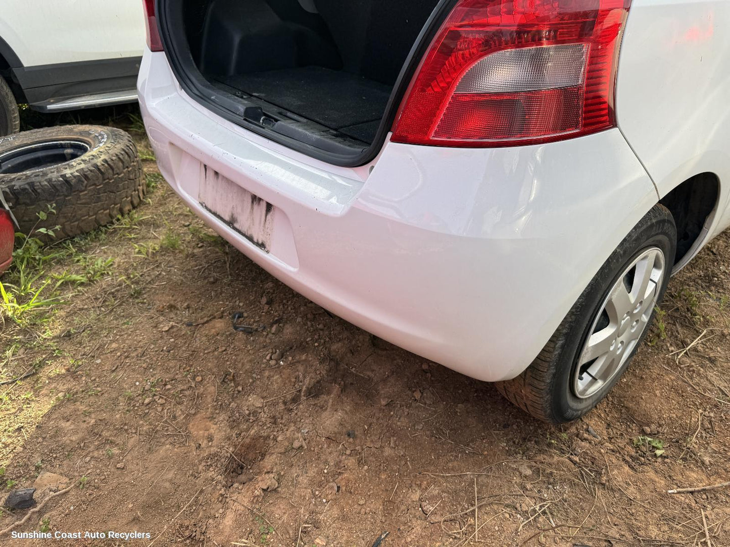 2006 Toyota Yaris Rear Bumper