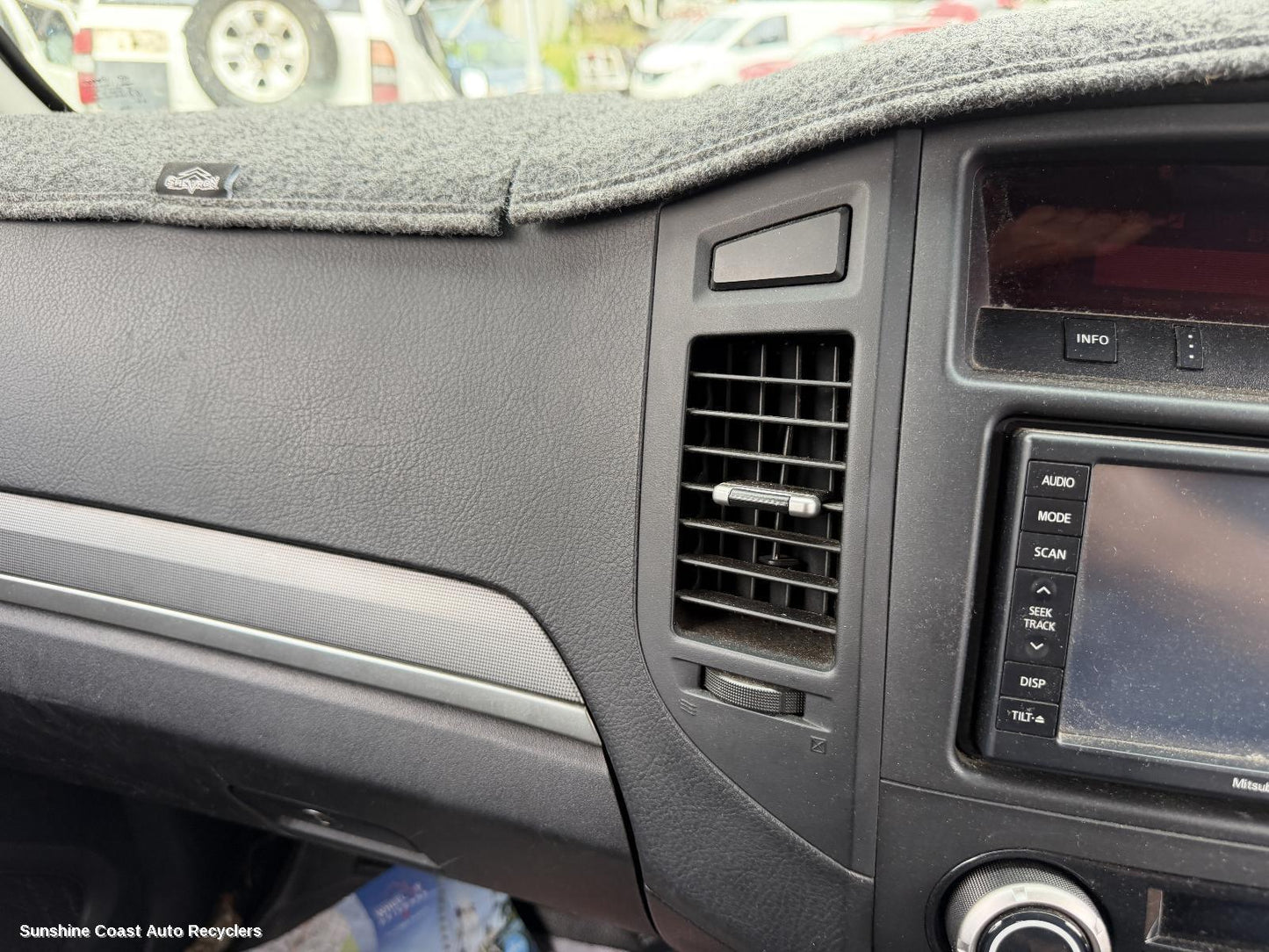 2006-2014 Mitsubishi Pajero Misc