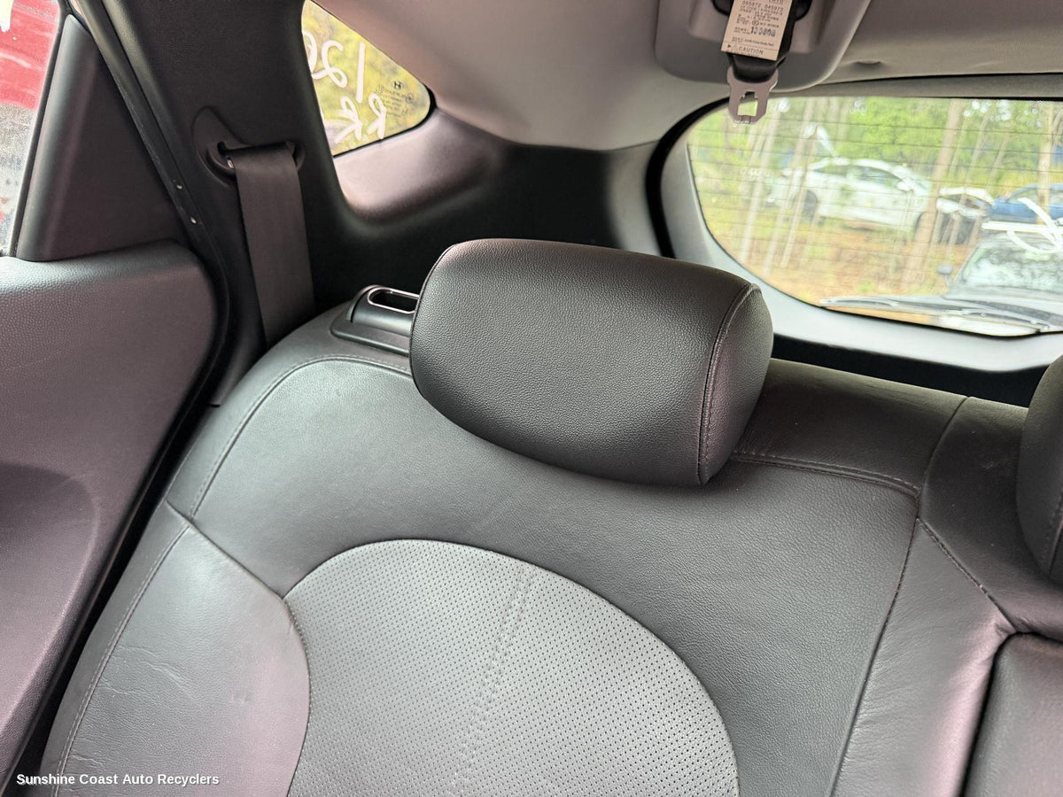 2013-2016 Hyundai Ix35 Headrest