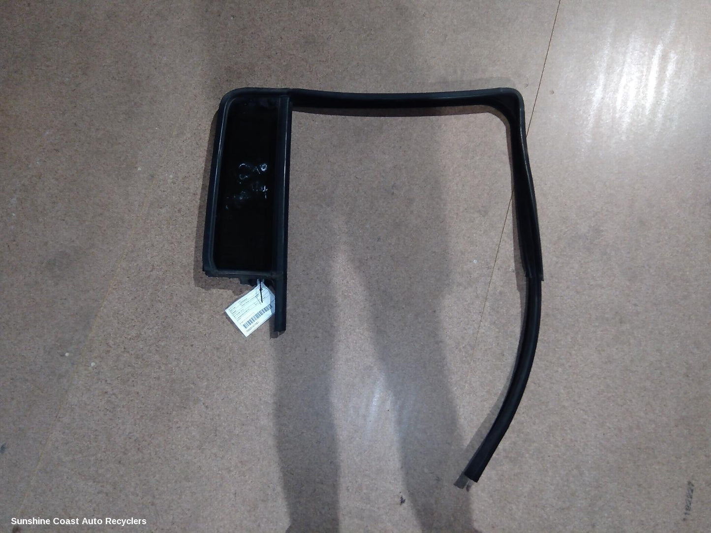 2012 Jeep Cherokee Right Rear 1 4 Door Glass