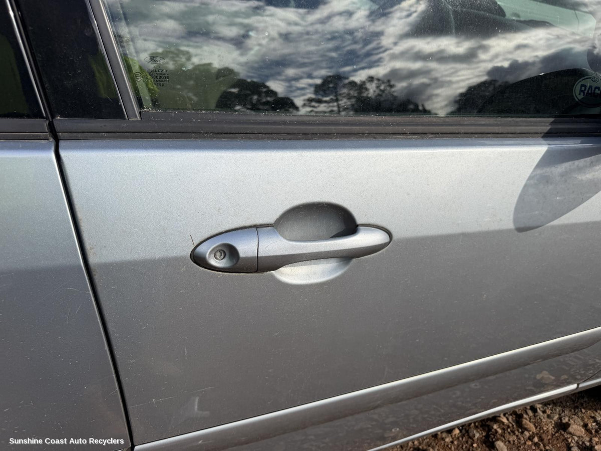 2001-2005 Ford Focus Door Handle