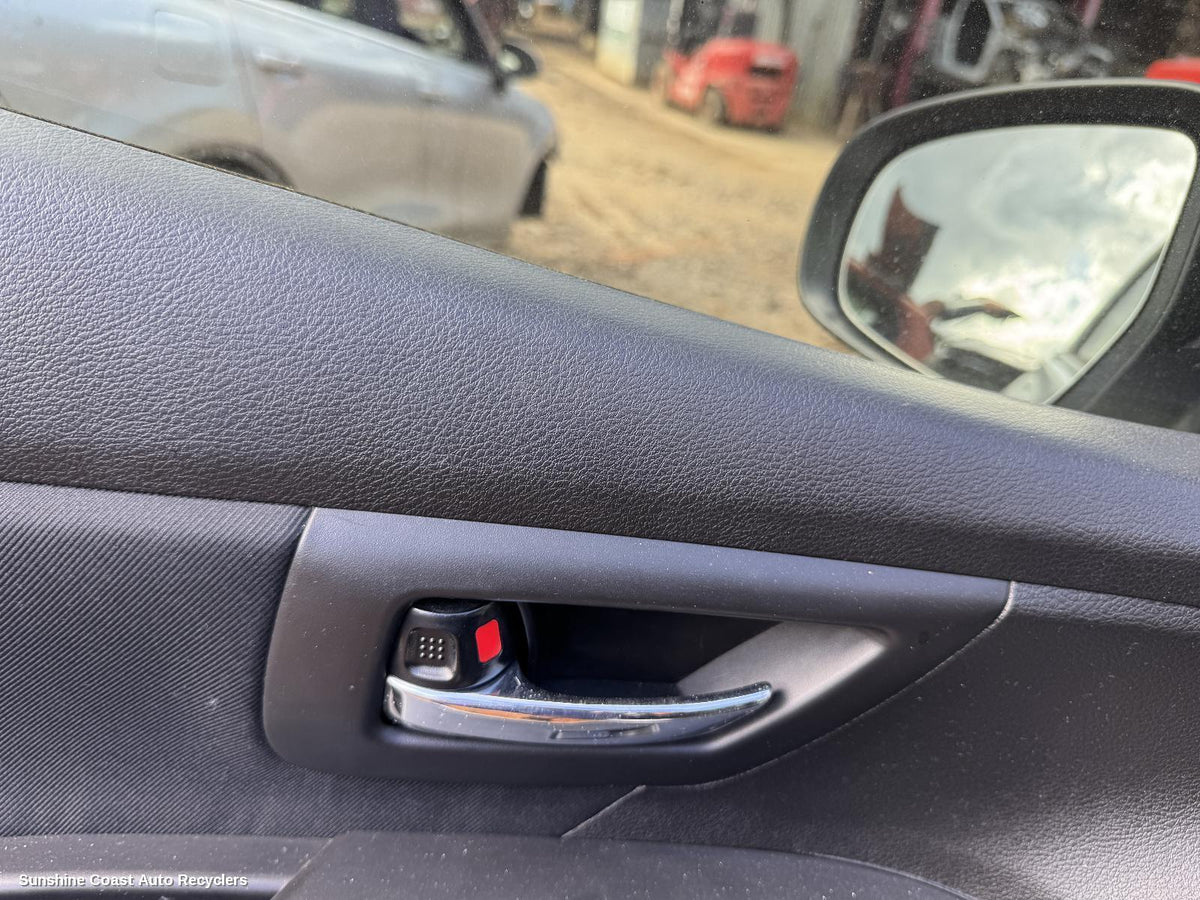2013-2022 Suzuki S-cross Door Handle