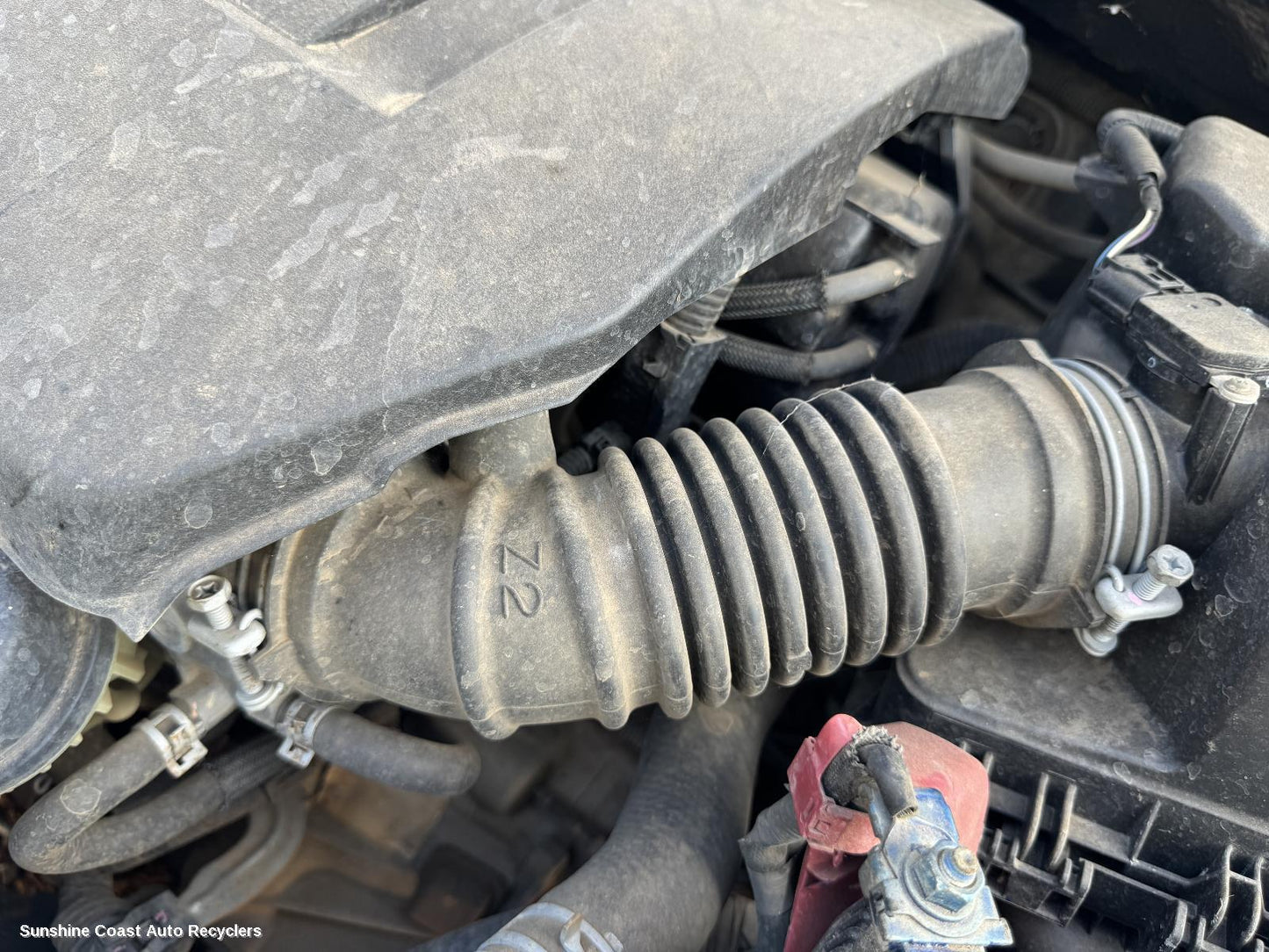 2013 Toyota Corolla Air Cleaner Duct Hos
