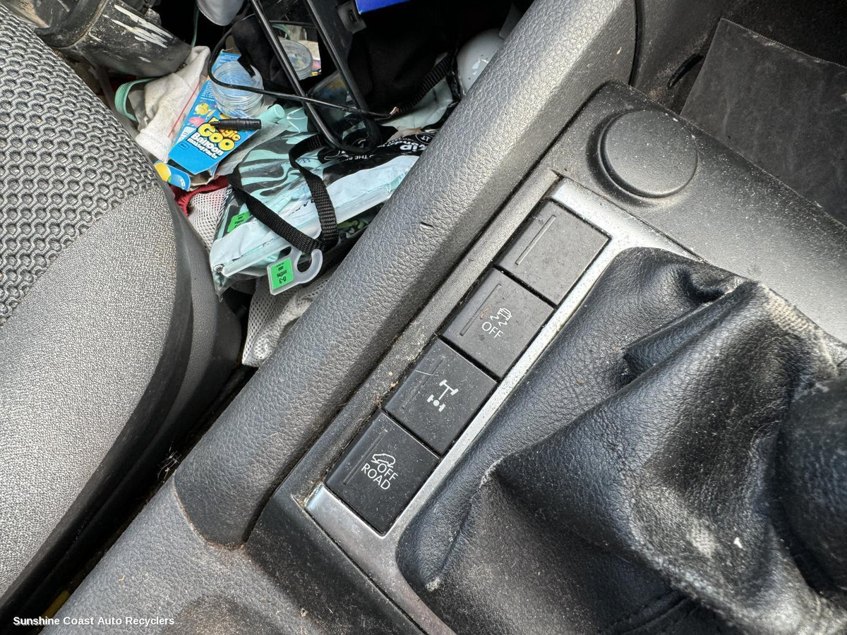 2011-2022 Volkswagen Amarok Misc Switch Relay